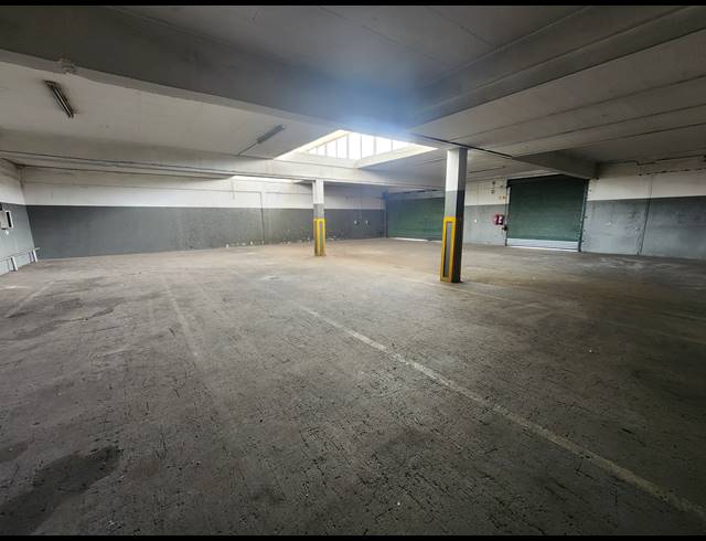 651M² WAREHOUSE TO LET IN WADEVILLE